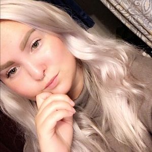 Meet your Posher, Hailey